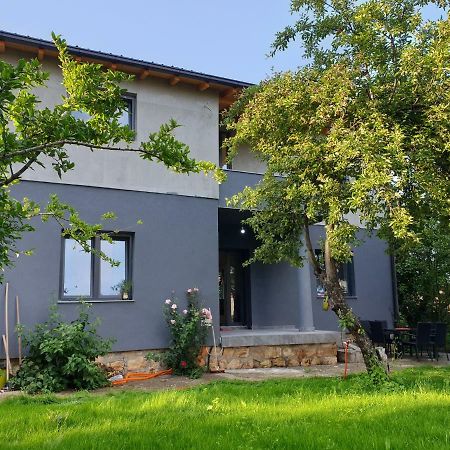 Bora Hotell Peje Eksteriør bilde