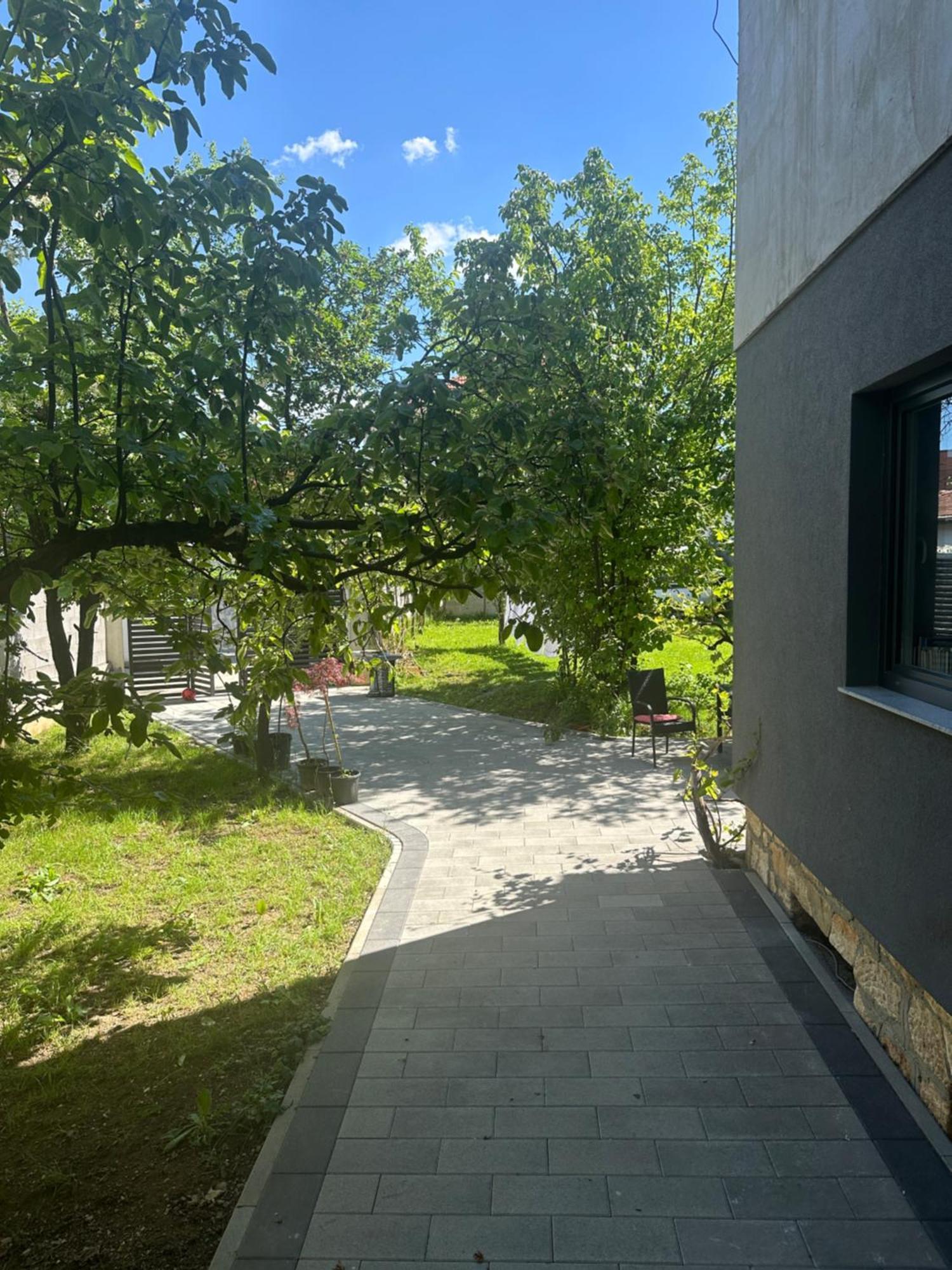 Bora Hotell Peje Eksteriør bilde
